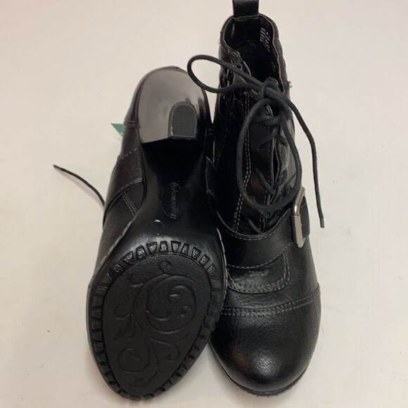 Sole Senseability Trixxie Black lace up heel ankle boots A4 - Picture 8 of 8